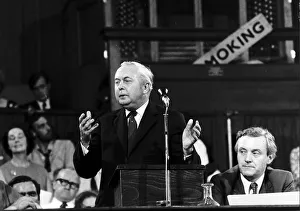 Harold Wilson former Prime Minister addresses the Boiler Makers Union Confrence 1972 Harold Wilson former Prime Minister addresses the Boiler Makers Union Confrence 1972