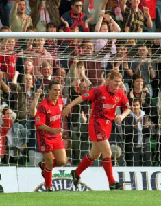 Hibernian v Aberdeen Scottish Premier match at Easter Road 16th September 1995 Hibernian v Aberdeen Scottish Premier match at Easter Road 16th September 1995