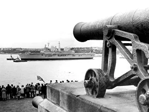 HMS ILLUSTRIOUS LEAVES FOR THE FALKLANDS - 5TH APRIL 1982 HMS ILLUSTRIOUS LEAVES FOR THE FALKLANDS - 5TH APRIL 1982