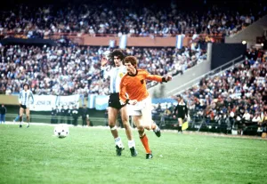 Holland v Argentina World Cup Final 1978 Mario Kempes and Brandits Holland v Argentina World Cup Final 1978 Mario Kempes and Brandits