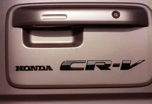 HONDA CR-V LS CAR EXTERIOR AUGUST 1997 LOGO HONDA CR-V LS CAR EXTERIOR AUGUST 1997 LOGO