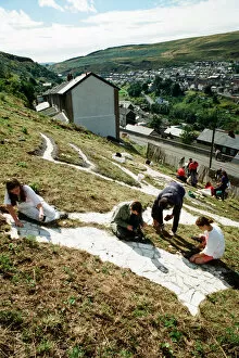 Images Dated 26th August 1997: A huge Dragon made from recycled marble on the hillside in Blaenllechau