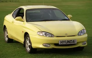 Hyundai car February 1999 Yellow from Village Garage Cults Hyundai car February 1999 Yellow from Village Garage Cults