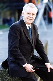 Icelandic television presenter of Mastermind Magnus Magnusson Icelandic television presenter of Mastermind Magnus Magnusson