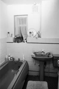 Interior view of a bathroom in accommodation in Clapham, London. 30th October 1986 Interior view of a bathroom in accommodation in Clapham, London. 30th October 1986