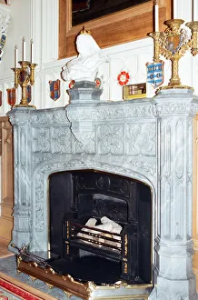 Mirror/1100to1199 01135/interior view windsor castle showing restoration Mirror/1100to1199 01135/interior view windsor castle showing restoration