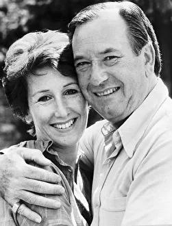 Jack Douglas comedian and actor with his wife Su Douglas July 1982 Jack Douglas comedian and actor with his wife Su Douglas July 1982