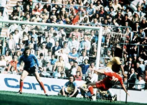 Jan Tomaszewski watches Musial tackling Valdomiro in World Cup 1974 Poland 1 Jan Tomaszewski watches Musial tackling Valdomiro in World Cup 1974 Poland 1