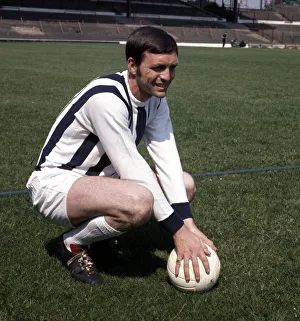 Jeff Astle West Bromwich Albion and England. January 1975 Jeff Astle West Bromwich Albion and England. January 1975