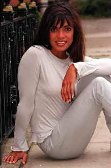 Jenny Powell TV Presenter September 1998 A©mirrorpix Jenny Powell TV Presenter September 1998 A©mirrorpix