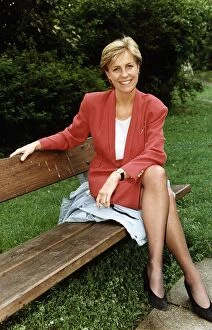 Images Dated 25th June 1991: Jill Dando TV Presenter sitting on park bench