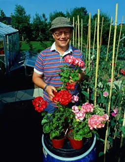 Jim McColl working in Beechgrove Garden July 1982 Jim McColl working in Beechgrove Garden July 1982