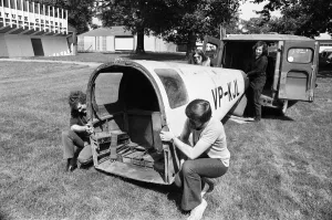 Jim Titford and Gordon Riley of the Midland Aircraft Preservation Society unload the rear Jim Titford and Gordon Riley of the Midland Aircraft Preservation Society unload the rear