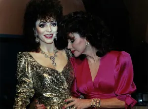 Joan Collins inspects her waxwork model at Madame Tussauds March 1989 Joan Collins inspects her waxwork model at Madame Tussauds March 1989
