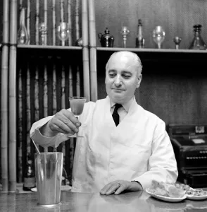 Joe Gilmore top barman at the Savoy hotel in London seen here preparing Cocktails. 1970 Joe Gilmore top barman at the Savoy hotel in London seen here preparing Cocktails. 1970