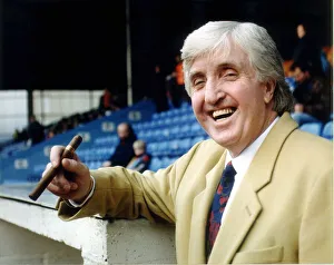 John Bond Manager of Shrewsbury Town FC feburary 1991 DBase John Bond Manager of Shrewsbury Town FC feburary 1991 DBase