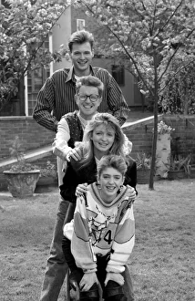 JOHN LESLIE, MARK CURRIE, CARON KEATING, YVETTE FIELDING JOHN LESLIE, MARK CURRIE, CARON KEATING, YVETTE FIELDING