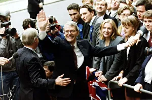 John Major Prime Minister greets fans outside 10 Downing Street 1992 John Major Prime Minister greets fans outside 10 Downing Street 1992