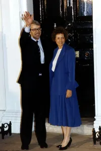 John Major Prime Minister with his wife Norma outside 11 Downing Street 1990 John Major Prime Minister with his wife Norma outside 11 Downing Street 1990