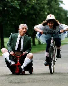 Johnny Beattie comedian riding child bike The Great Clyde Cycle Wheelie day racing Angela Johnny Beattie comedian riding child bike The Great Clyde Cycle Wheelie day racing Angela