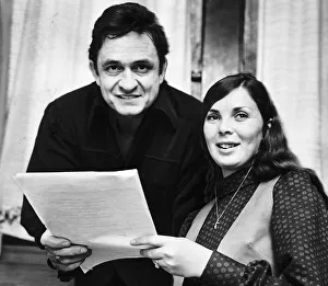 Johnny Cash country singer with Glasgow girl Sadie Deigan Johnny Cash country singer with Glasgow girl Sadie Deigan