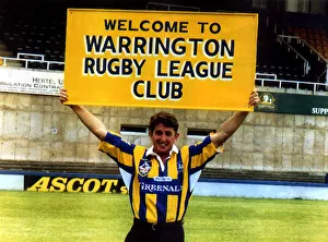 Jonathan Davies rugby league player for Warrington recently signed from Widnes Jonathan Davies rugby league player for Warrington recently signed from Widnes