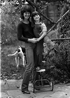 Judy Loe with daughter Kate Beckinsale widow and daughter of the late Richard Beckinsale Judy Loe with daughter Kate Beckinsale widow and daughter of the late Richard Beckinsale
