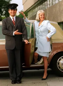 Julie Goodyear departing GMTV with Eamonn Holmes. 1995 Julie Goodyear departing GMTV with Eamonn Holmes. 1995