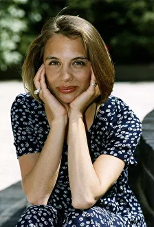 Kate Hardie Actress sitting down and resting chin in hands Kate Hardie Actress sitting down and resting chin in hands