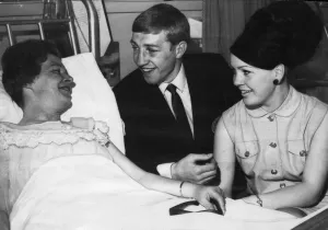 Ken Buchanan and fiancee Carol Burns are smiling... for they found Ken's mother Ken Buchanan and fiancee Carol Burns are smiling... for they found Ken's mother