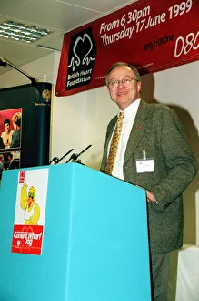 Ken Livingstone at Canary Wharf Jog Awards 1999 Ken Livingstone at Canary Wharf Jog Awards 1999