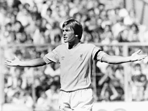 Kenny Dalglish footballer Liverpool FC holding arms out 1979 Kenny Dalglish footballer Liverpool FC holding arms out 1979