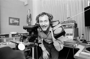 Kenny Everett (born Maurice James Christopher Cole, 25 December 1944 - 4 April 1995 Kenny Everett (born Maurice James Christopher Cole, 25 December 1944 - 4 April 1995