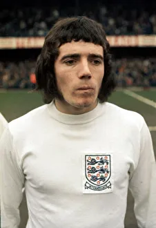 Kevin Keegan lines up before the start of the England v Scotland Under 23 International Kevin Keegan lines up before the start of the England v Scotland Under 23 International