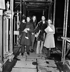 L-R Mary McCartney being carried by Denny Lane, Billy McCaldrey, Paul and Linda McCartney L-R Mary McCartney being carried by Denny Lane, Billy McCaldrey, Paul and Linda McCartney
