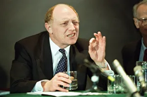 Labour leader Neil Kinnock speaking in the run-up to the 1992 election, Cambridge Labour leader Neil Kinnock speaking in the run-up to the 1992 election, Cambridge