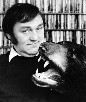 Les Dawson British comedian at home January 1977 Les Dawson British comedian at home January 1977