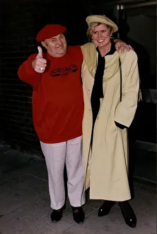 Les Dawson Comedian with wife after spending Christmas in Hospital Les Dawson Comedian with wife after spending Christmas in Hospital
