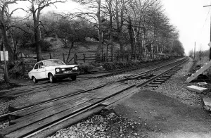 The level crossing at the Willow's Ryton on 18th March 1981 The level crossing at the Willow's Ryton on 18th March 1981