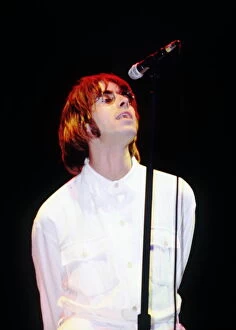 Images Dated 10th August 1996: LIAM GALLAGHER - OASIS ON STAGE AT KNEBWORTH - 10 / 08 / 1996