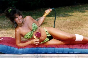 Linda Lusardi Model/TV Presenter cools off in today' Linda Lusardi Model/TV Presenter cools off in today'