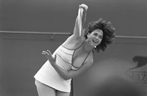 Linda Siegal Wimbledon Tennis Championships June 1979 had a very embarassing afternoon at Linda Siegal Wimbledon Tennis Championships June 1979 had a very embarassing afternoon at