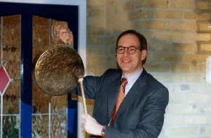 Lloyd Grossman Chef/TV Presenter March 1998 Opening the Crest Show House at Lloyd Grossman Chef/TV Presenter March 1998 Opening the Crest Show House at