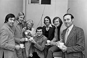 Images Dated 15th February 1973: The London contingent of Leicester City football club have a cup of tea