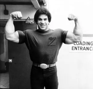 Lou Ferrigno Actor and Bodybuilder with arms up showing muscles March 1980 Lou Ferrigno Actor and Bodybuilder with arms up showing muscles March 1980
