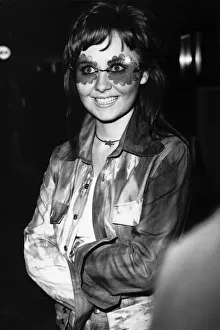 Lulu pop singer leaves Heathrow airport June 1971 Lulu pop singer leaves Heathrow airport June 1971