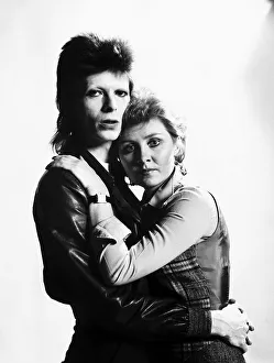 Lulu singer with singer David Bowie, December 1973 Lulu singer with singer David Bowie, December 1973