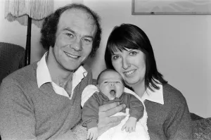 Maddy Prior and Rick Kemp of folk-rock band Steeleye Span with their baby Alexander Maddy Prior and Rick Kemp of folk-rock band Steeleye Span with their baby Alexander