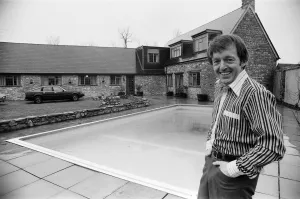 Magician Paul Daniels beside his swimming pool and house in Buckinghamshire Magician Paul Daniels beside his swimming pool and house in Buckinghamshire