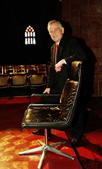 MAGNUS MAGNUSSON THE SCENE IS SET WITH THE MASTERMIND CHAIR IN PLACE IN ST MAGNUS MAGNUS MAGNUSSON THE SCENE IS SET WITH THE MASTERMIND CHAIR IN PLACE IN ST MAGNUS